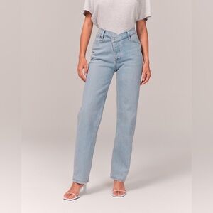 Abercrombie & Fitch 90’s style dad high rise jeans 27/4R